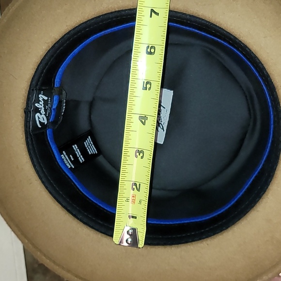 Bailey of Hollywood. 💯 Wool. Breed Model. Never-worn. Men's size Medium - Picture 14 of 15